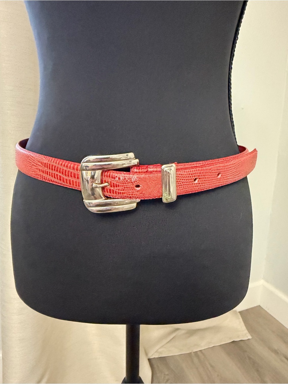 Milor Red Textured Leather Belt with Silver Buckle